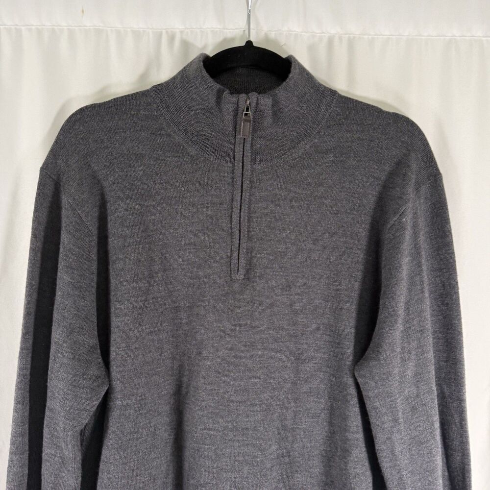 Jos A Bank 100% Merino Wool Sweater Men's Medium Gray 1/4 Zip Pullover Knit - Picture 2 of 10